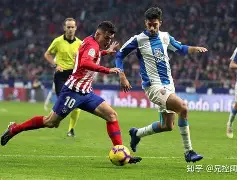 窗口期德国杯焦点战；毕尔巴鄂竞技状态回暖；压力陡增；轮换策略成焦点(巴以双方冲突的焦点)