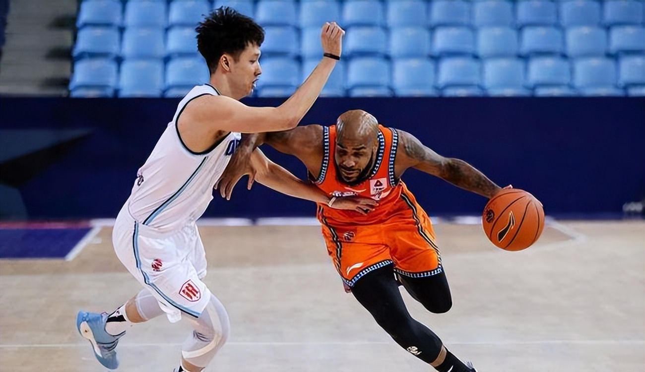 广东宏远确定超级外援