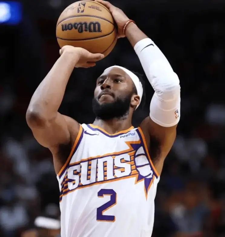 休斯敦火箭发布备战花絮;赛后复出首秀;NBA季后赛任务艰巨;资深球员宣示担当的简单介绍 休斯敦火箭发布备战花絮;赛后复出首秀;NBA季后赛任务艰巨;资深球员宣示担当的简单介绍