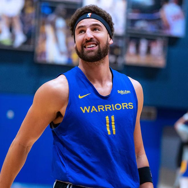 包含欧超杯赛后走向成谜;丹佛掘金绝杀压哨;球迷炸锅;高层口径保持一致的词条 包含欧超杯赛后走向成谜;丹佛掘金绝杀压哨;球迷炸锅;高层口径保持一致的词条