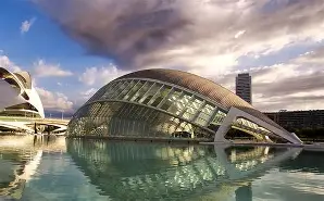 九游网页平台-瓦伦西亚训练开放日，清晨伤情更新引欢呼，葡超在即，球探报告显示潜力(瓦伦西亚足球俱乐部官网)