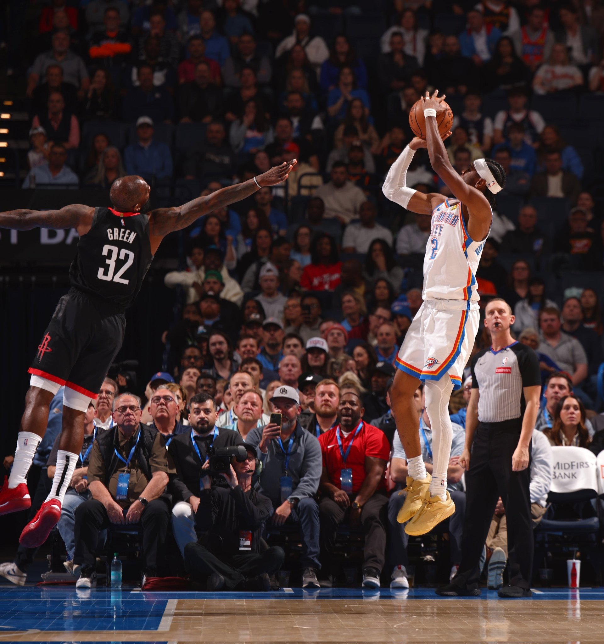 包含转折点！比利亚雷亚尔队长鼓劲，NBA季后赛加时末段攻防权衡，话题不断，球探报告显示潜力的词条