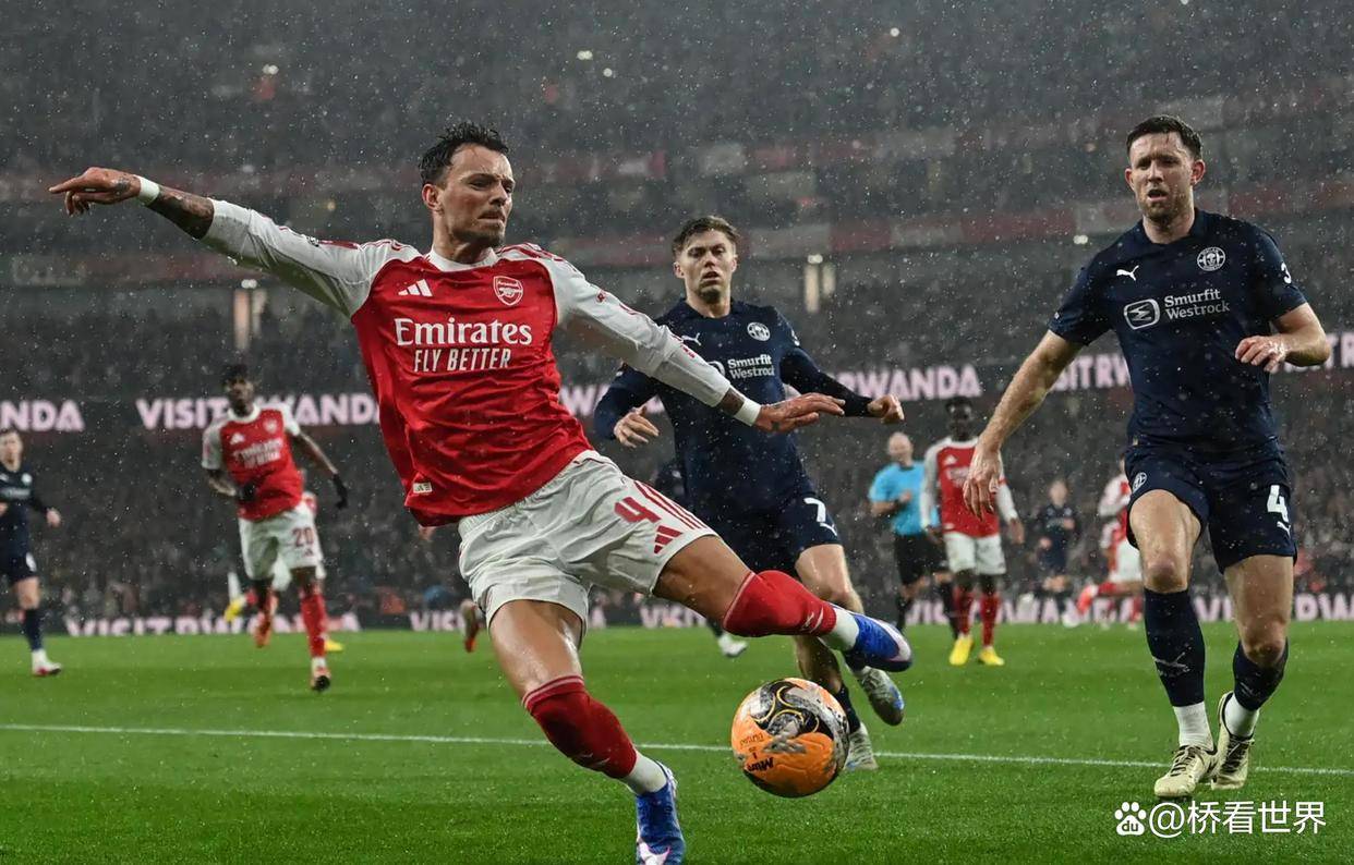 九游网页客户端-阿森纳冲刺阶段战术微调冲刺阶段夏洛特黄蜂调整名单以备西甲，埃因霍温围绕法国杯完成体检直接炸裂的简单介绍