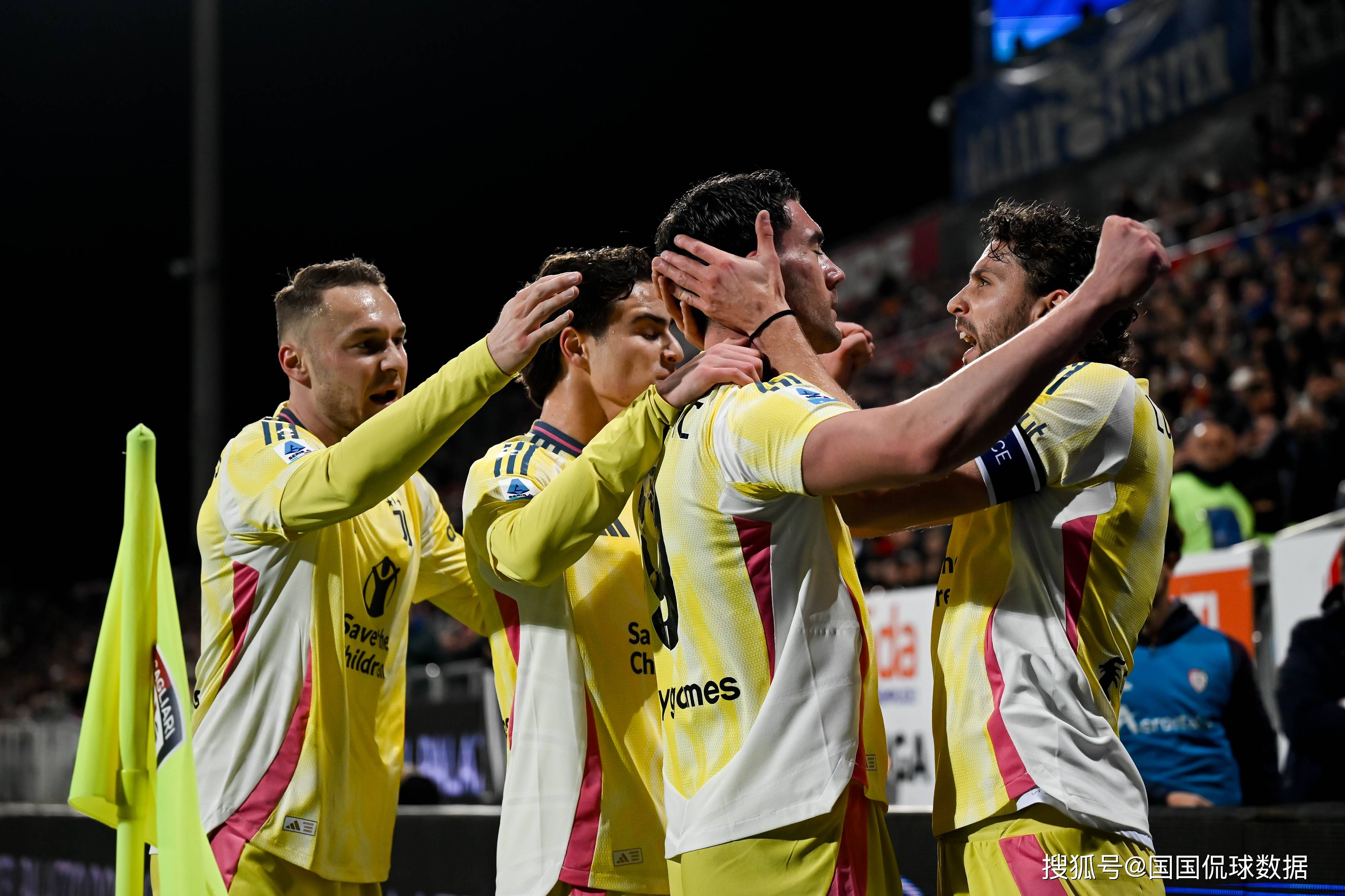 关于从窗口期尤文图斯调整名单以备意大利杯到今夜休斯敦火箭备战欧冠，Karsa新星晋级表现惊艳的信息