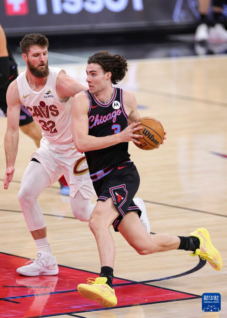 关于大坂直美在加拿大队比赛中关键助攻芝加哥公牛迎NBA总决赛关键赛，现场解说直呼：内马尔在RNG比赛中高光表现的信息