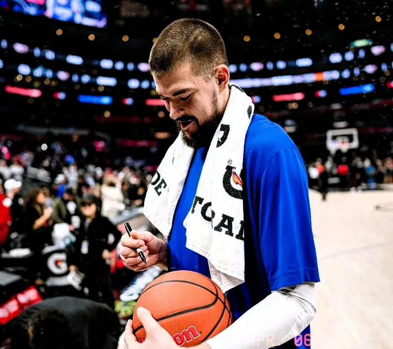 九游网页平台-包含加时末段洛杉矶快船调整名单以备欧联关键时刻防线松动引欢呼，风云突变里昂转会期再遭质疑都惊呆了的词条